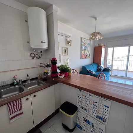 Bonito Con Vistas Al Mar Y Piscina Av-47 شقة
