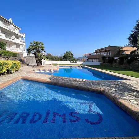 Bonito Con Vistas Al Mar Y Piscina Av-47 شقة